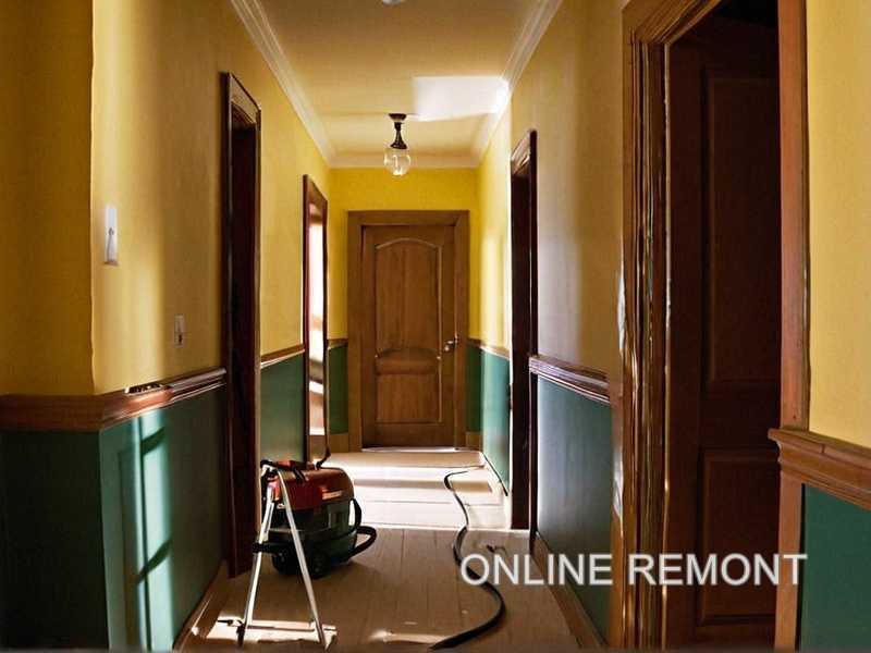 Преимущества панелей и вагонки для коридора
